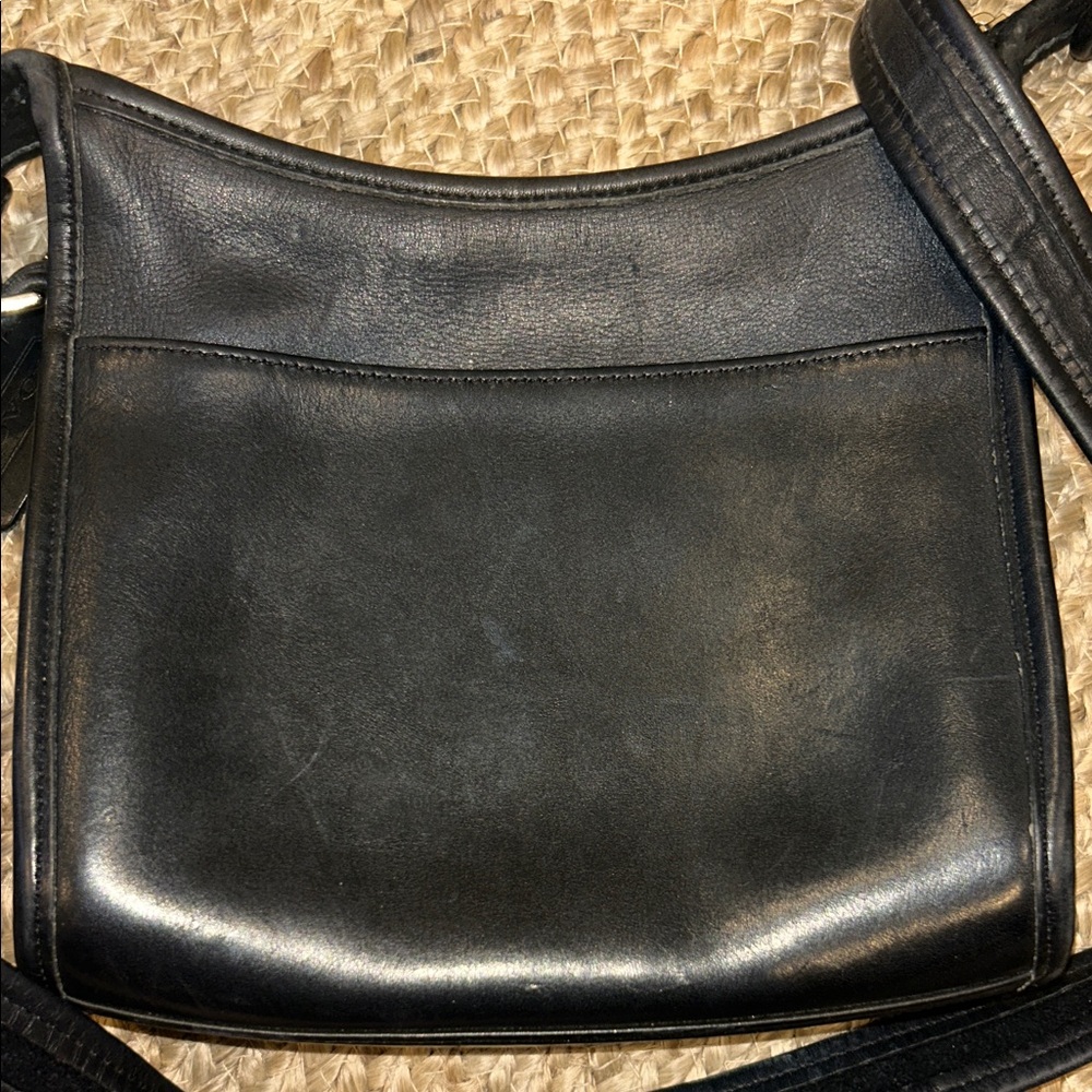 Coach Elegant Black Leather Crossbody Bag - Picture 7 of 9